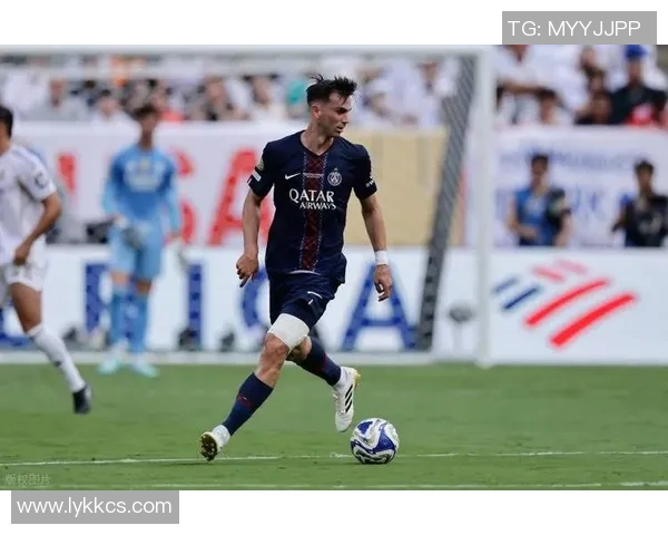 巴黎圣日耳曼宣布解雇主帅,欧冠未果遭遇丑闻主场失利 巴黎圣日耳曼宣布解雇主帅,欧冠未果遭遇丑闻主场失利