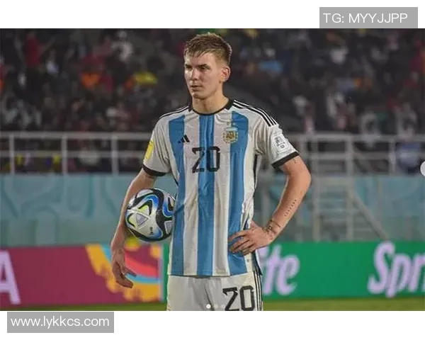 巴列卡诺官方宣布签约阿根廷国脚阿克曼·帕雷多 巴列卡诺官方宣布签约阿根廷国脚阿克曼·帕雷多