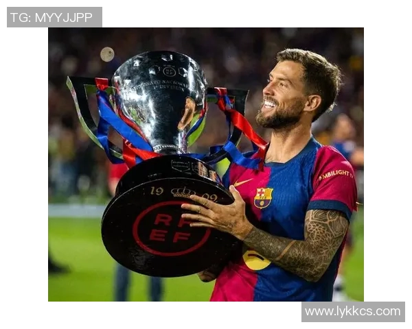 巴萨传奇球员回归指导青训，助力培养未来球星