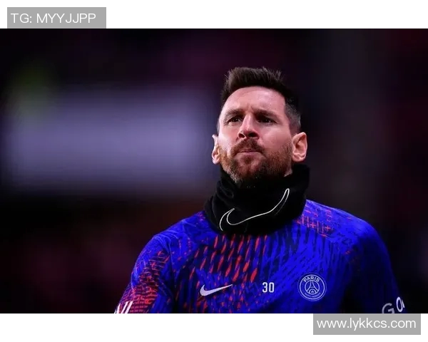 巴萨宣布梅西转会巴黎圣日耳曼，球迷集体哀叹离别巴萨王者