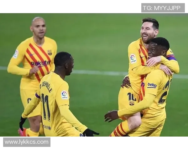 巴塞罗那内部出现裂痕，球员争吵事件曝光引发关注