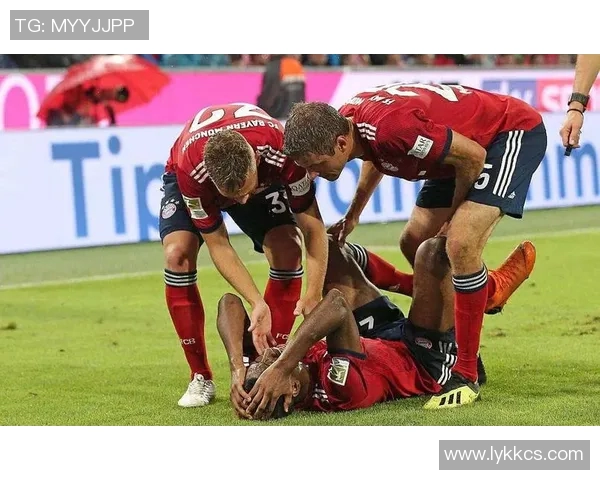 拜仁客场横扫霍芬海姆，大胜收官！