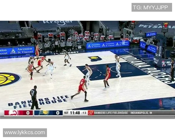 步行者主场负于老鹰，遭遇连败：球队命运走向何方？