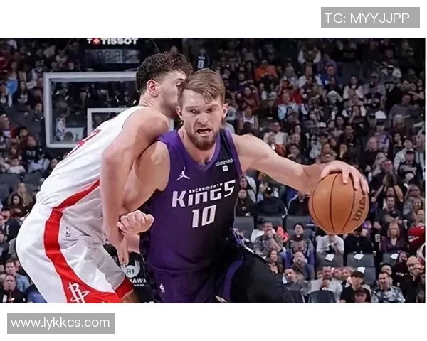 国王队收官比赛角逐不敌魔术，富克斯表现低迷