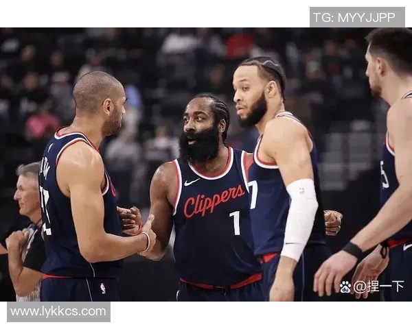 快船主场大胜魔术,胜场优势稳步提升 快船主场大胜魔术,胜场优势稳步提升