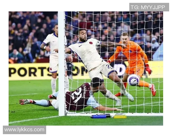 切尔西连续不胜，跌至英超第五名：如何走出困境？