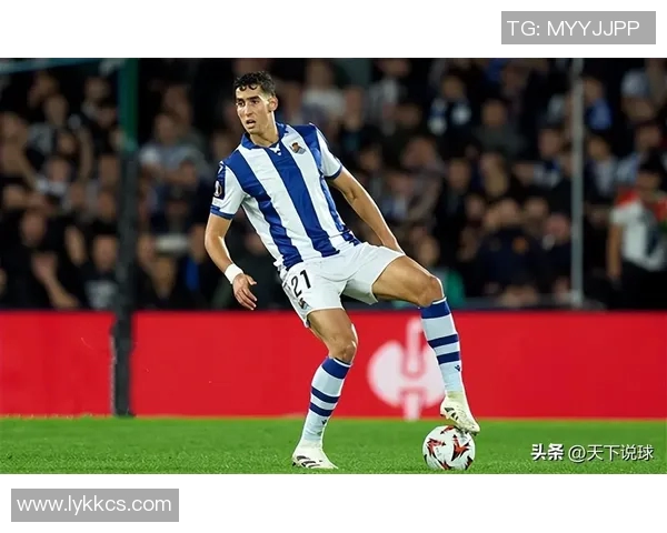 塞维利亚签下意甲射手，目标西甲奇迹