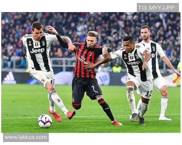 意甲绝杀！尤文图斯客场3_1击败AC米兰，梅西再次闪耀