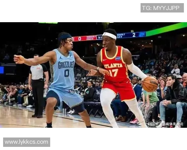 灰熊队逆转战胜鹈鹕队，结束四连败，重燃季后赛希望